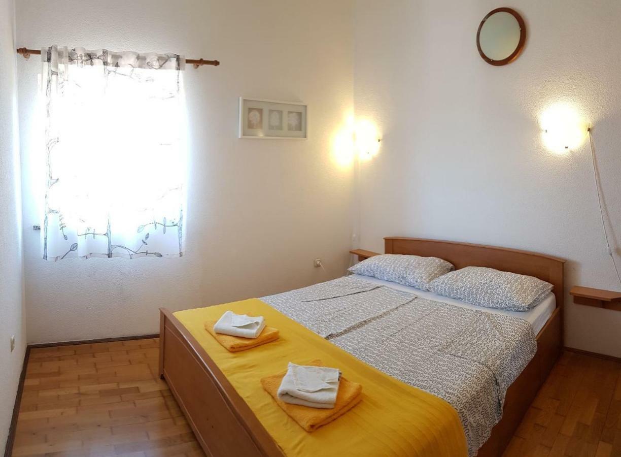 Apartments Lori 포레치 외부 사진